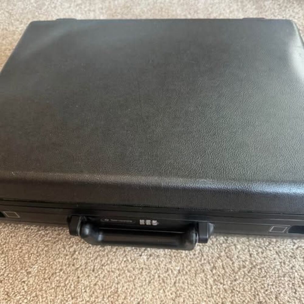 Vintage Samsonite briefcase